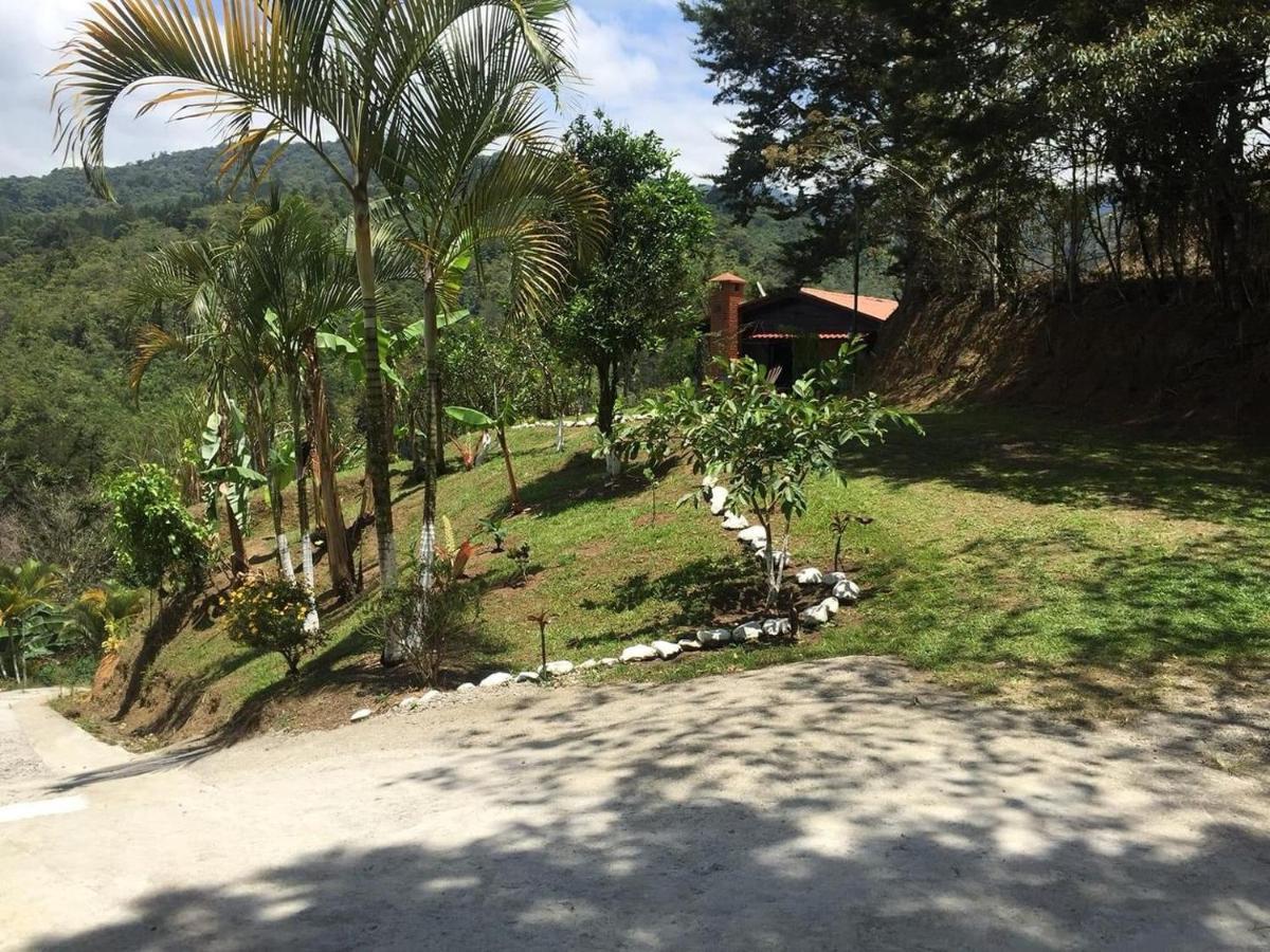 Navarro Mountain Cartago Zewnętrze zdjęcie